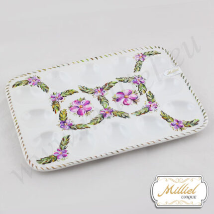 egg-plate-pink-flowers