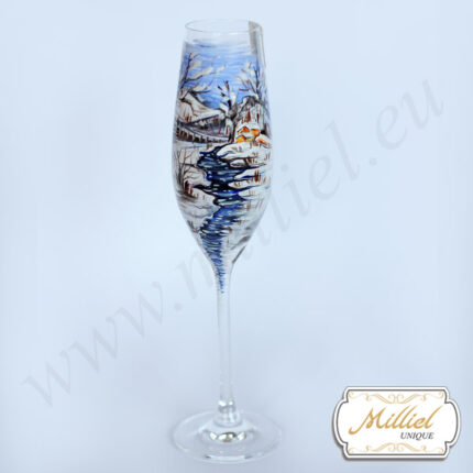 single-glass-for-white-wine-with-landscape-mountain-hut
