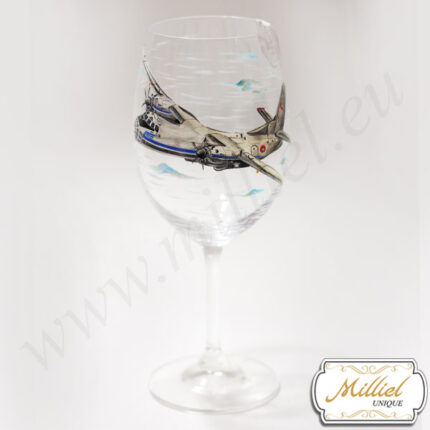 chasha-za-vino-universal-samolet-an-30