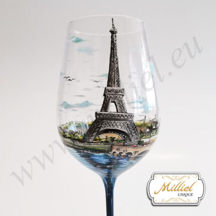chasha-za-vino-universal-peizaj-eiffel-tower