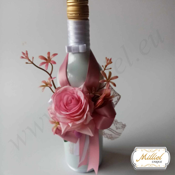 svatbeno-vino-rozova-roza svatbeno-vino-rozova-roza