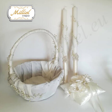 komplekt-koshnica-cveshti-vuzglavnica-cvete-ot-manista-cvqt-mlqko